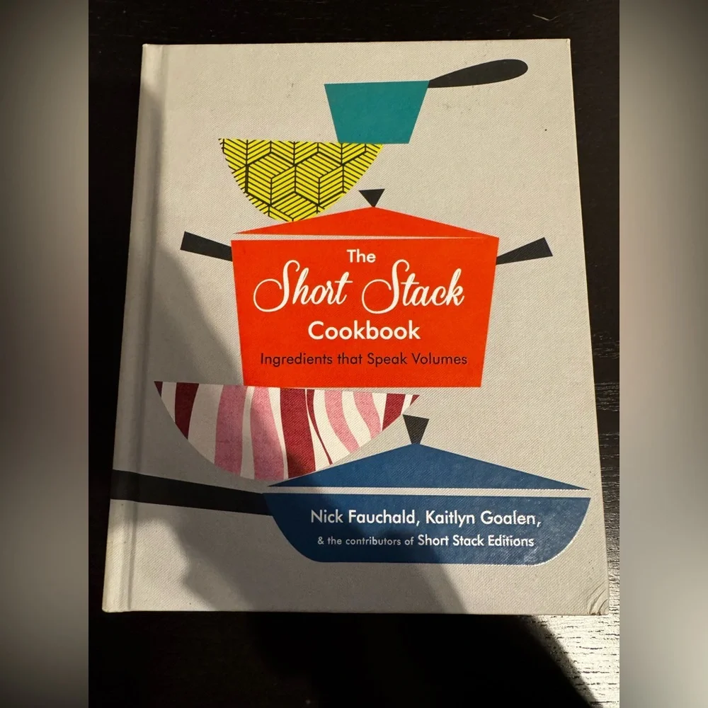 The Short Stack Cookbook - Picture 1 of 2